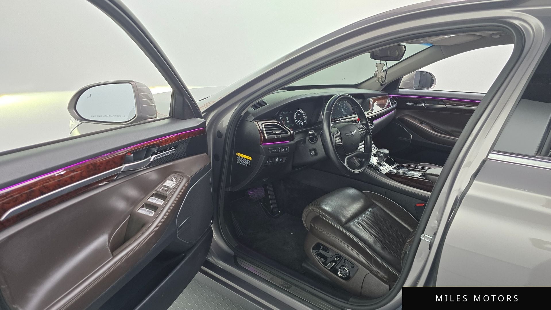 Genesis EQ900 2016 — миниатюра 10