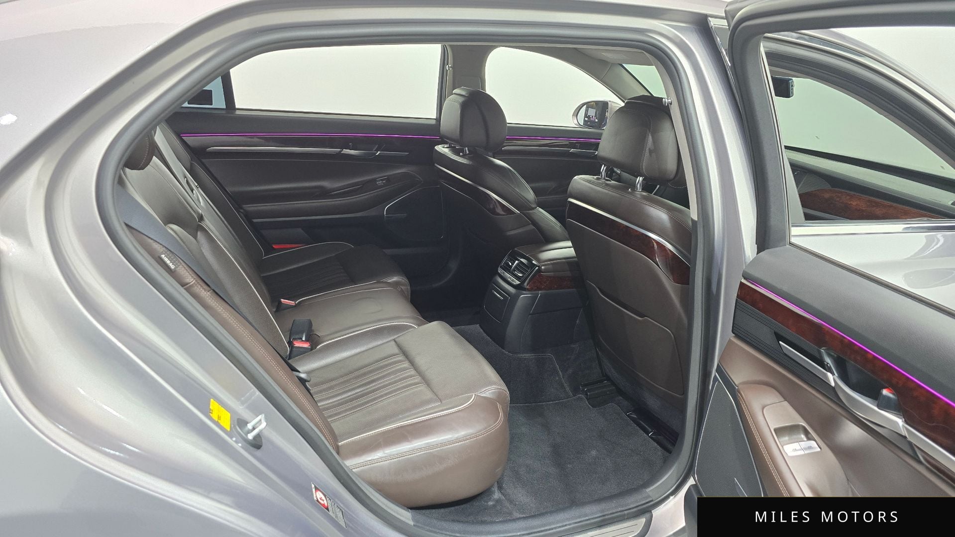 Genesis EQ900 2016 — миниатюра 11