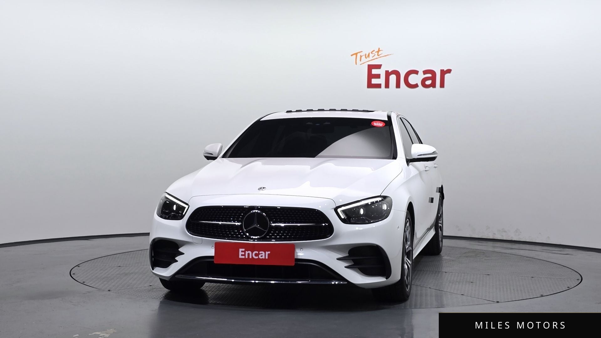 Mercedes-Benz E-Class W213 2023 — миниатюра 3
