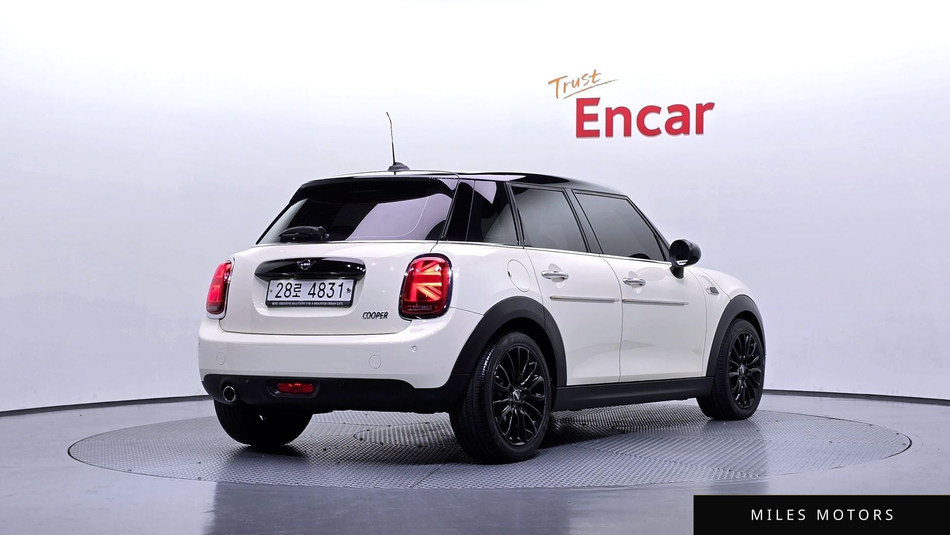 MINI Cooper 2019 — миниатюра 2