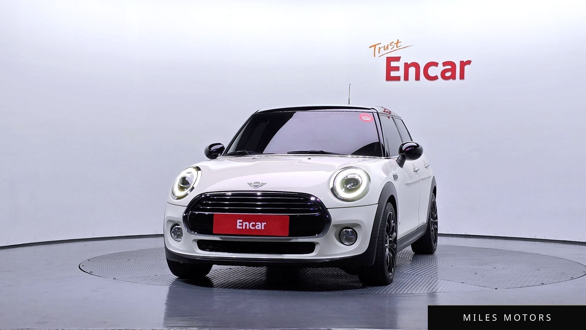 MINI Cooper 2019 — миниатюра 3