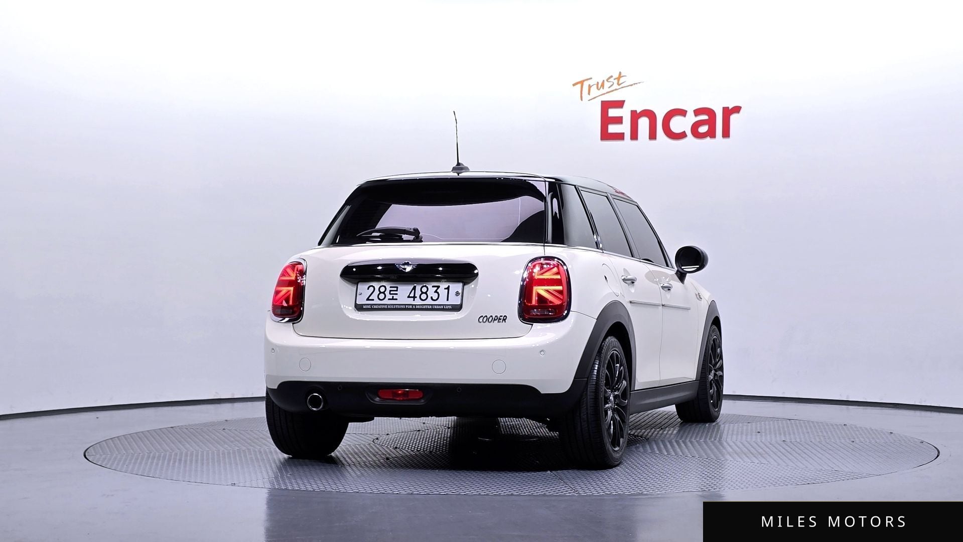 MINI Cooper 2019 — миниатюра 4