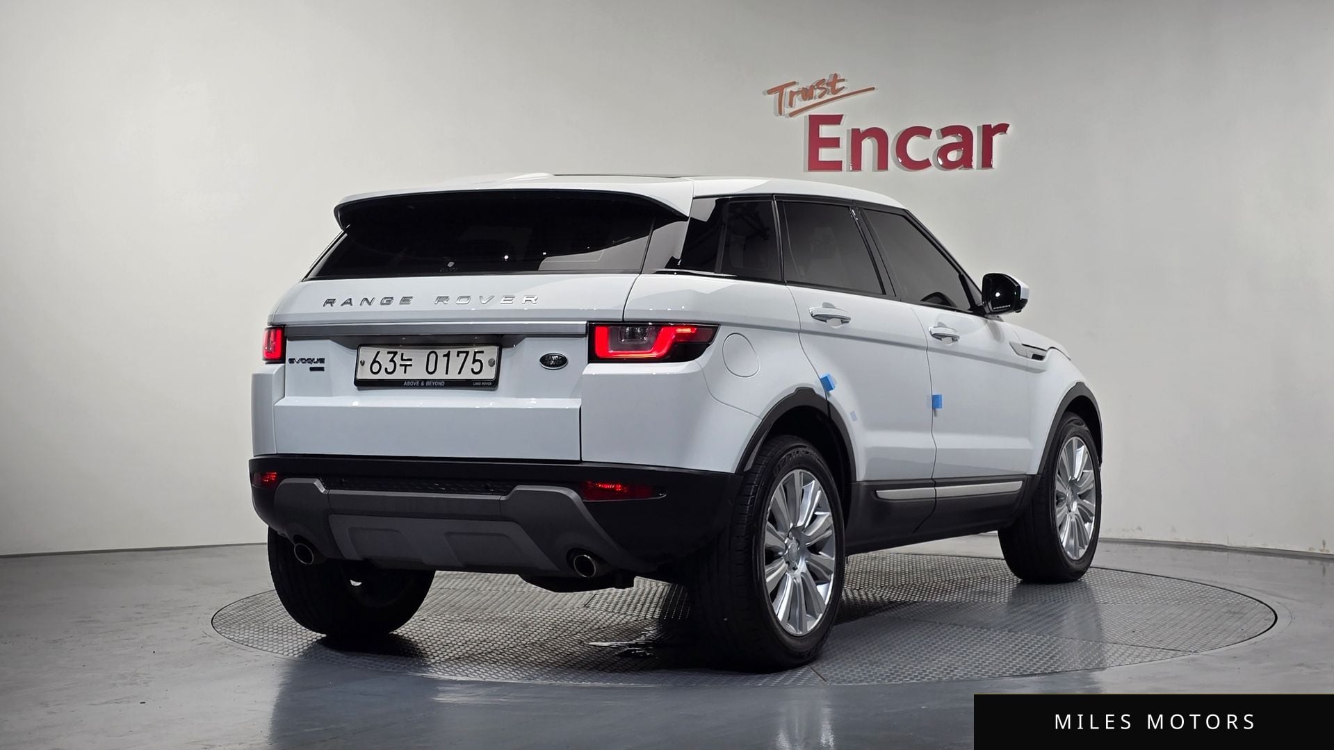 Land Rover Range Rover Evoque 2017 — миниатюра 2