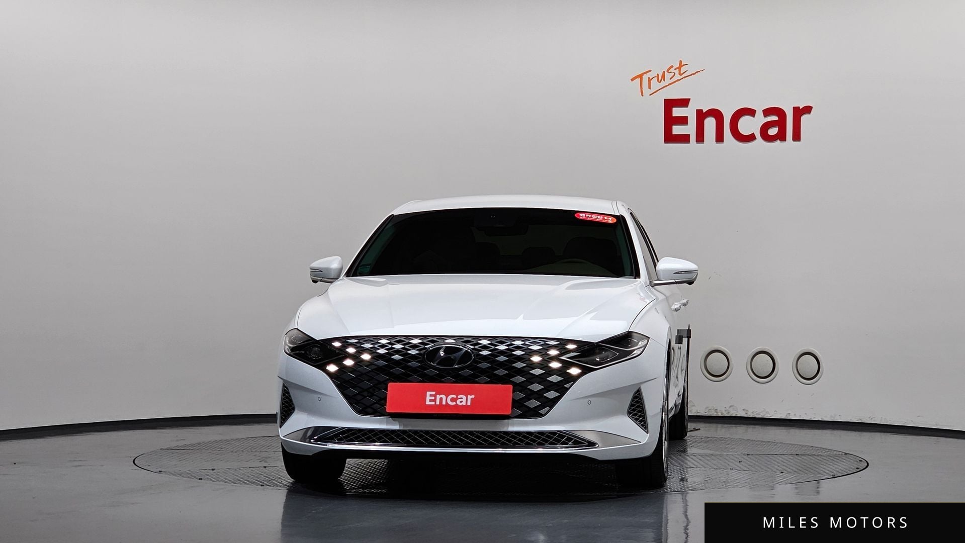 Hyundai Grandeur 2022 — миниатюра 2