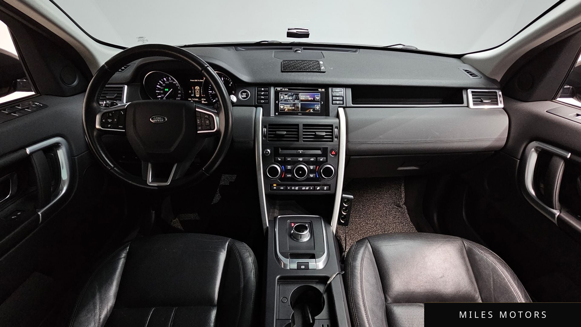 Land Rover Discovery Sport 2016 — миниатюра 7