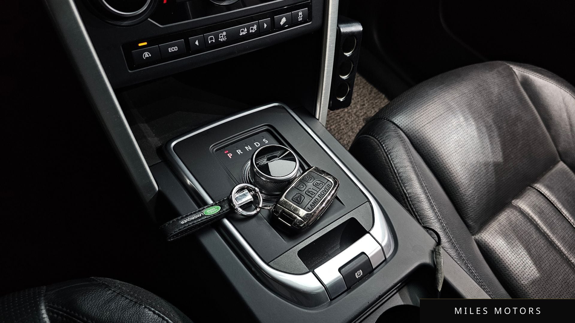 Land Rover Discovery Sport 2016 — миниатюра 9