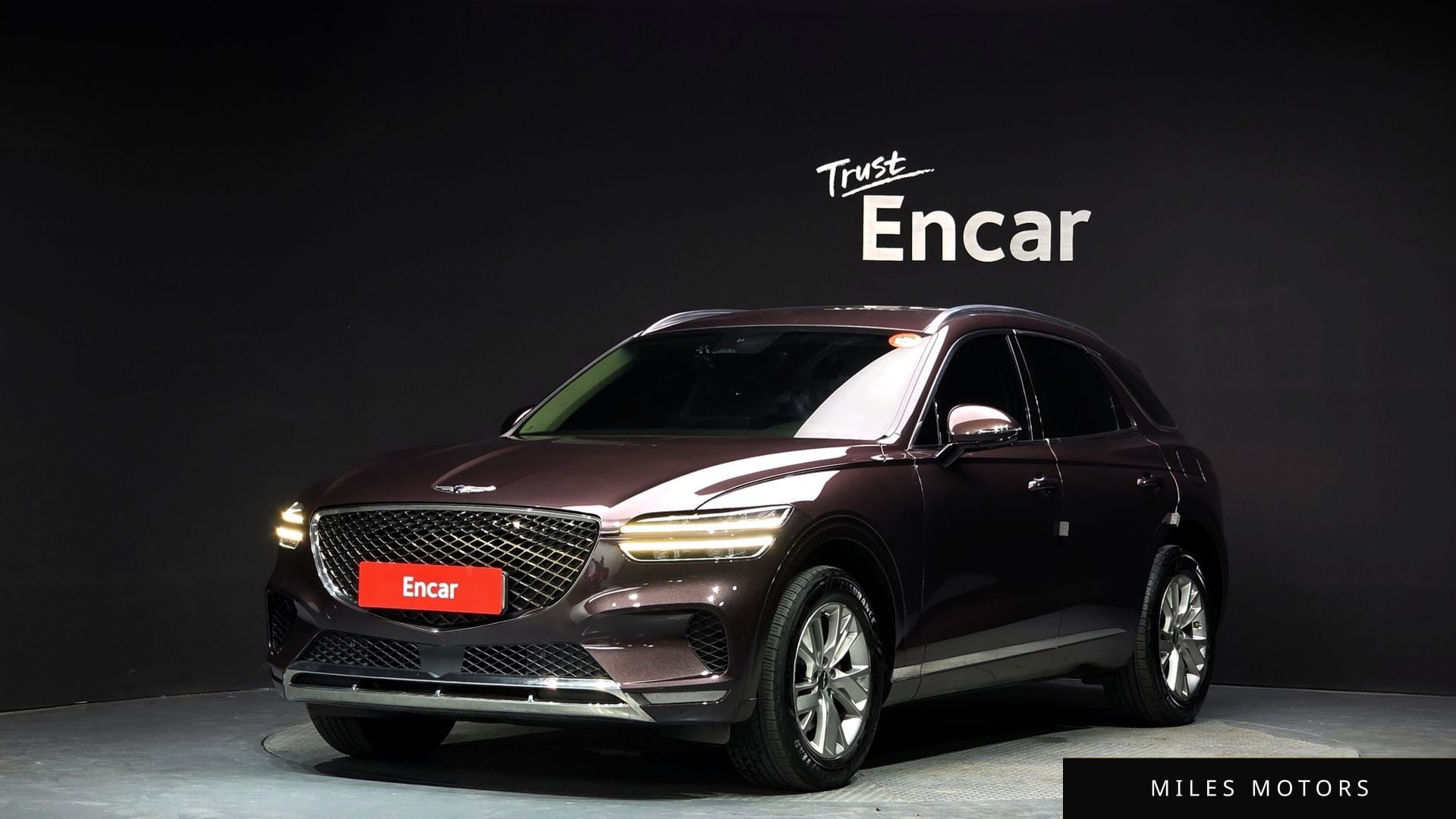 Genesis GV70 2021 — фото 1 из 12