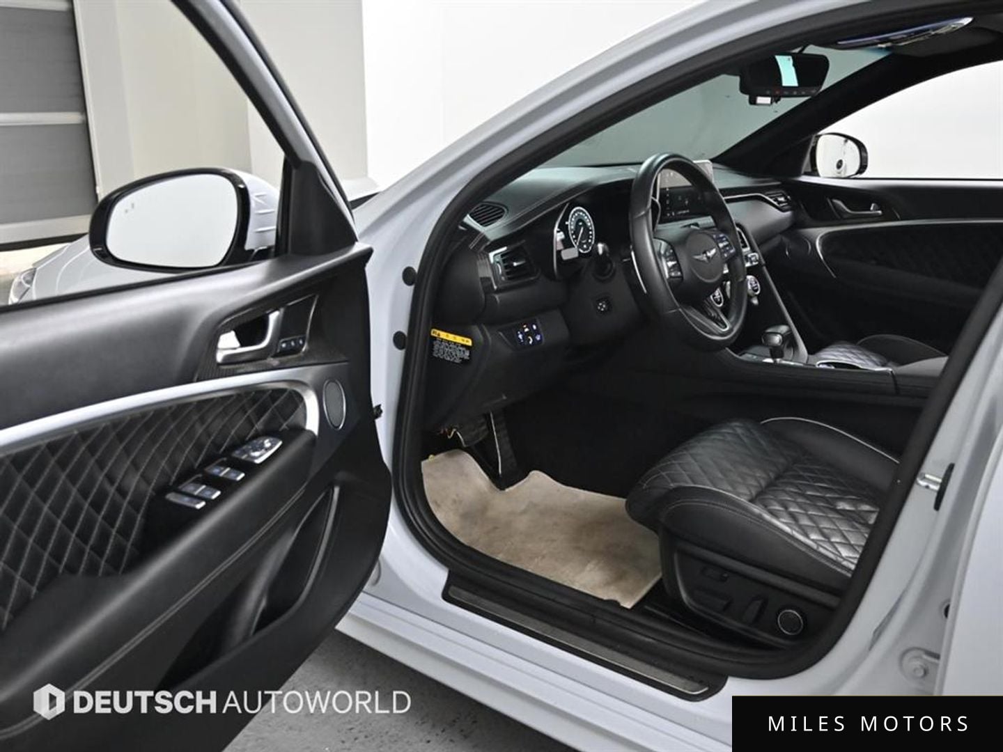 Genesis G70 2020 — миниатюра 11