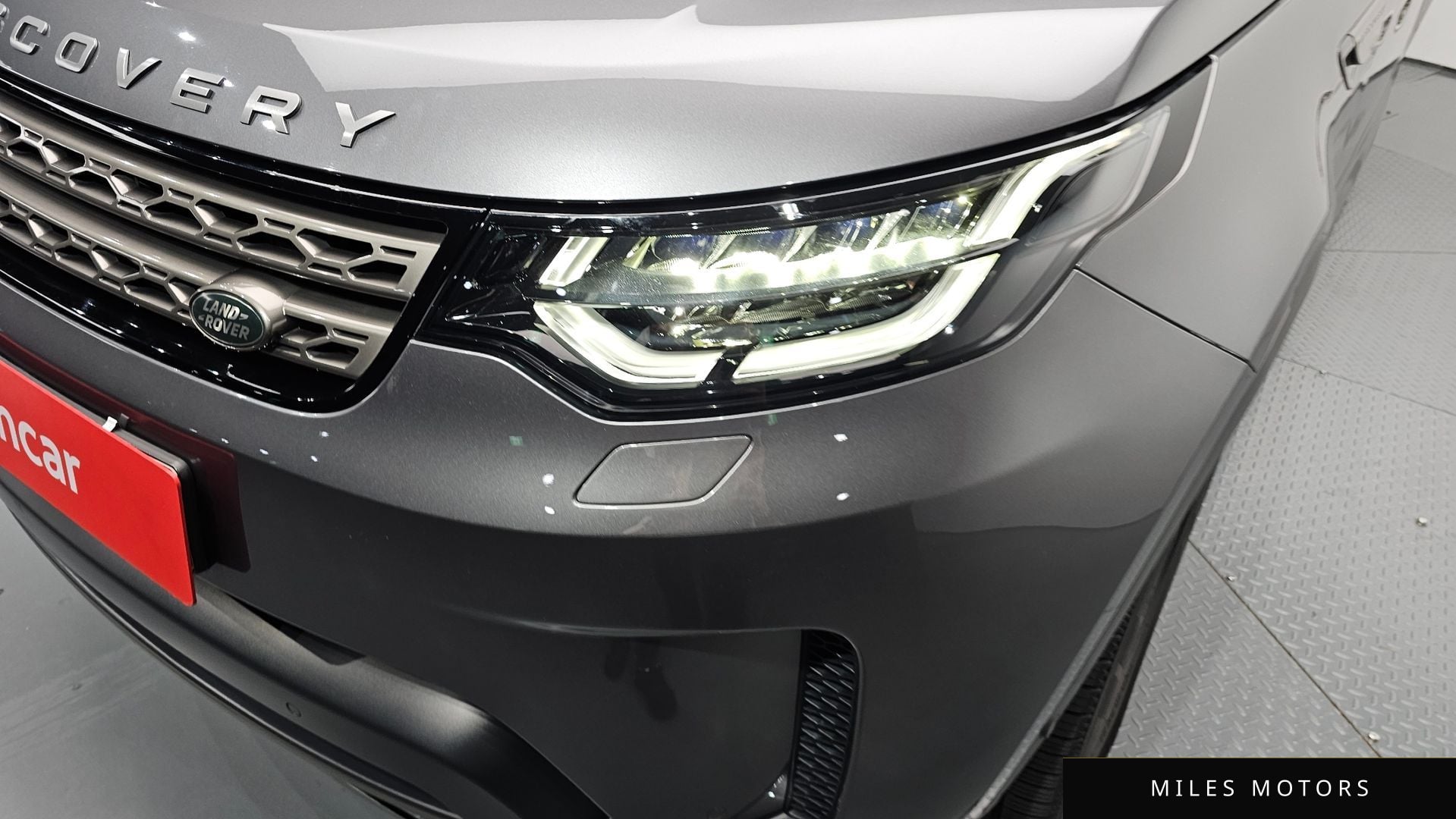 Land Rover Discovery 2019 — миниатюра 8