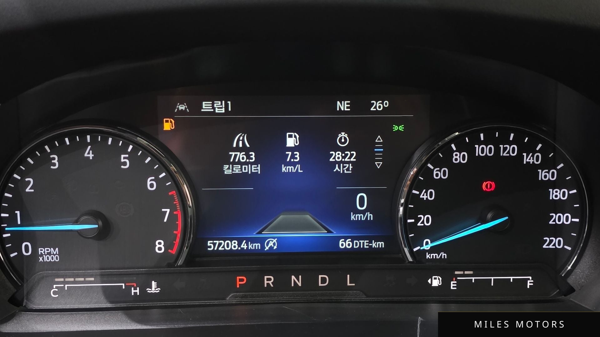 Ford Explorer 2022 — миниатюра 11