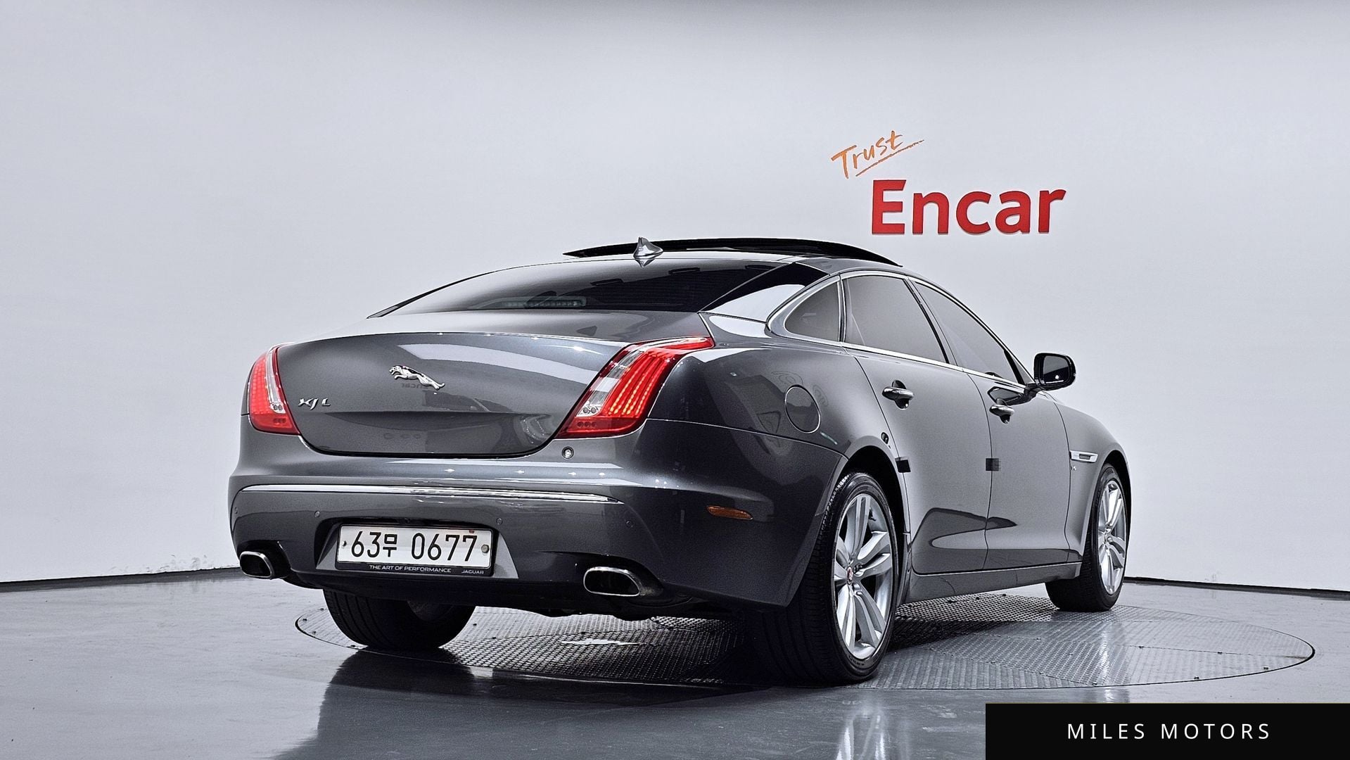 Jaguar All New XJ 2015 — миниатюра 2