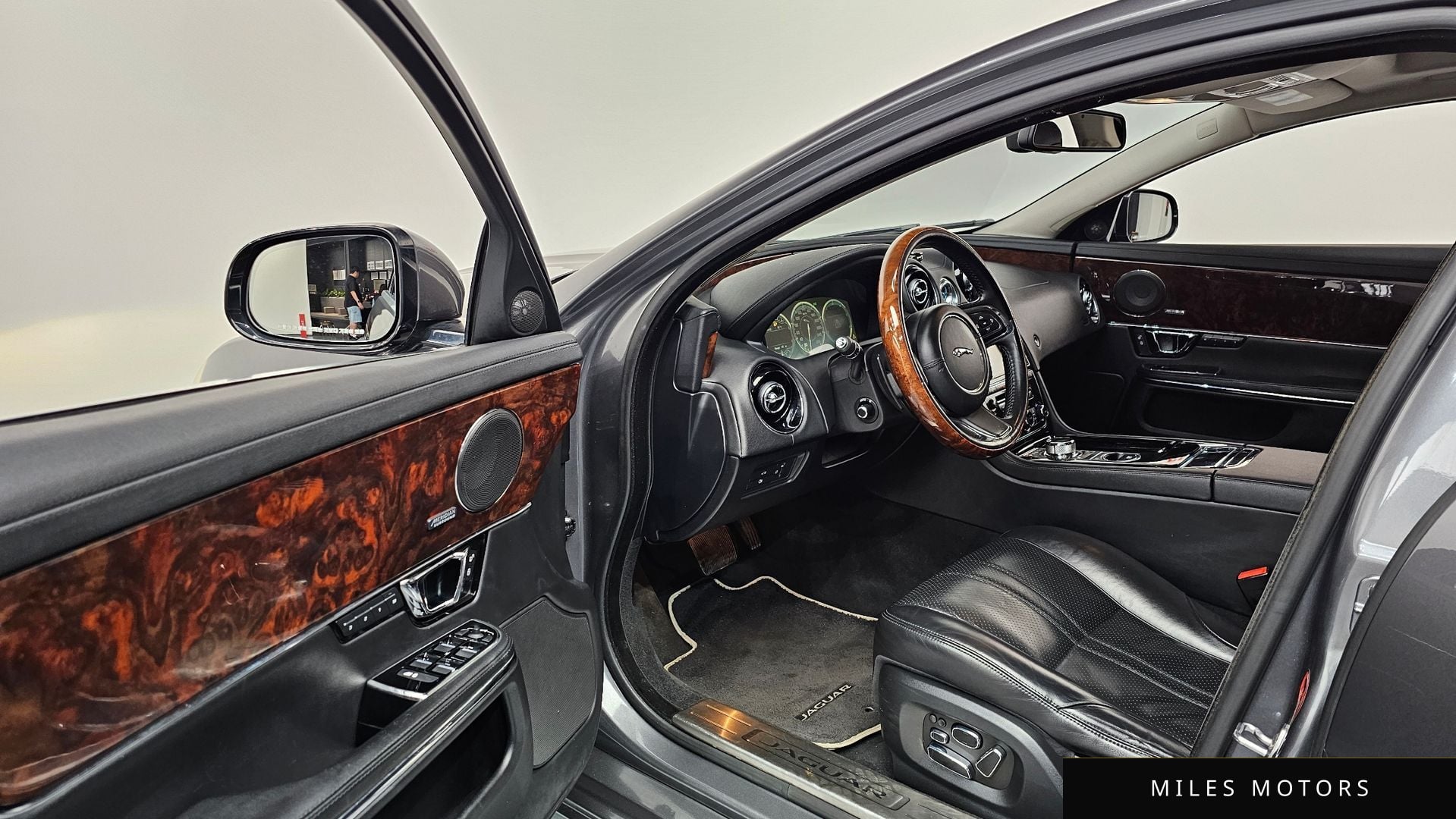 Jaguar All New XJ 2015 — миниатюра 10