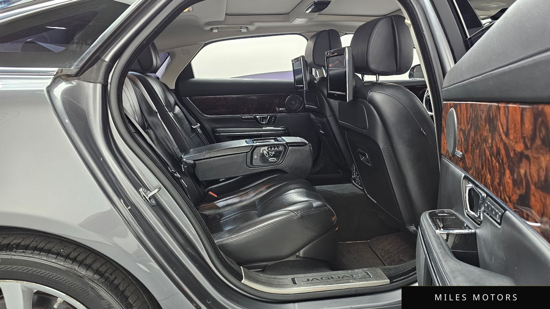 Jaguar All New XJ 2015 — миниатюра 11