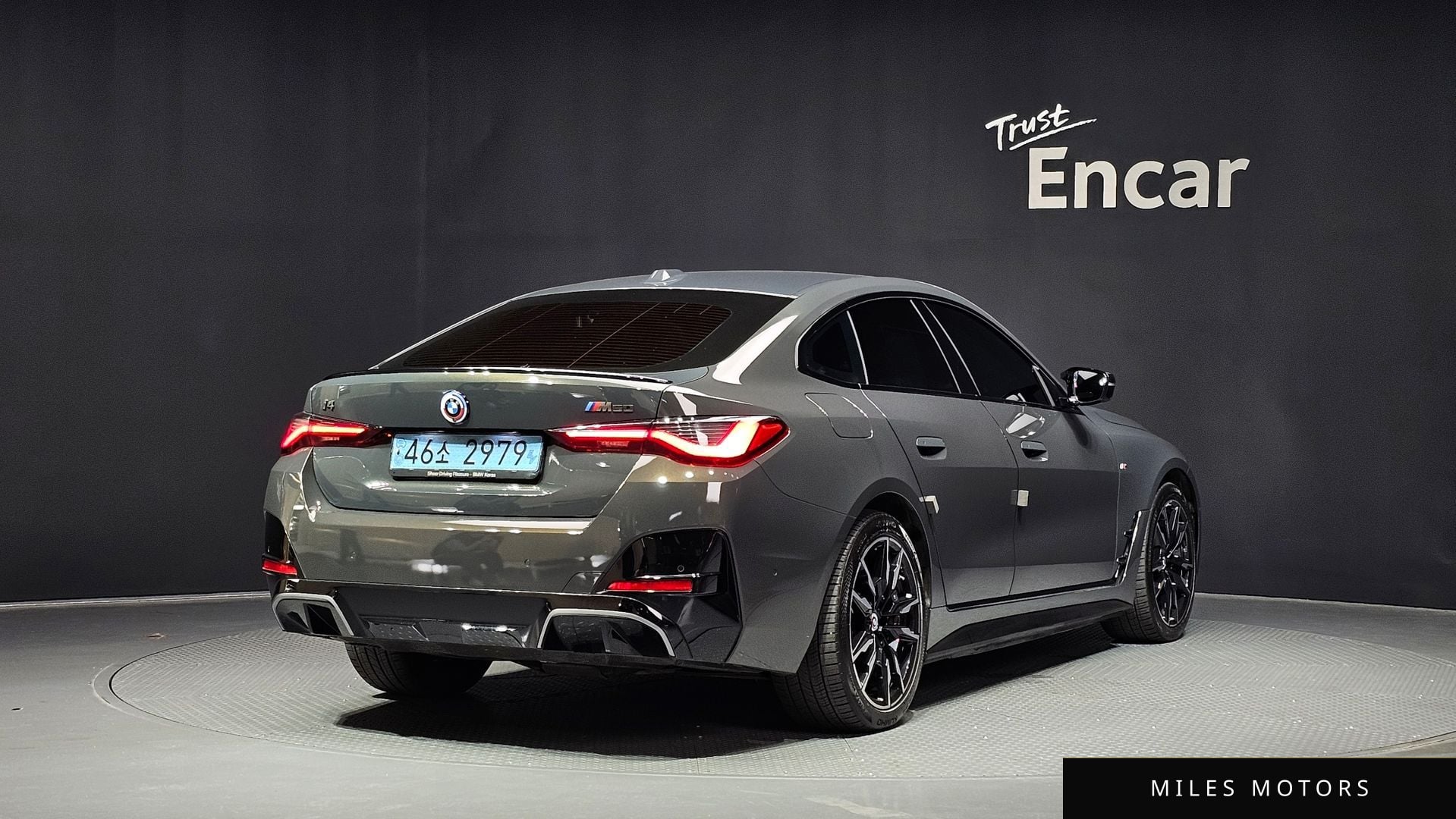 BMW i4 2023 — миниатюра 2