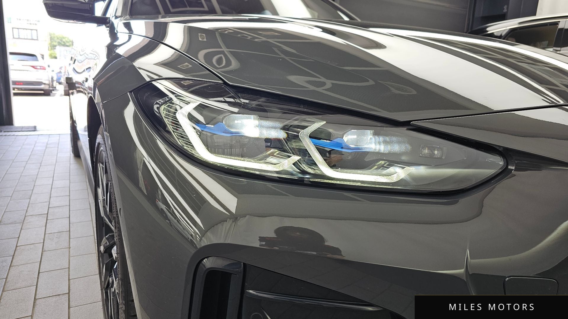 BMW i4 2023 — миниатюра 8