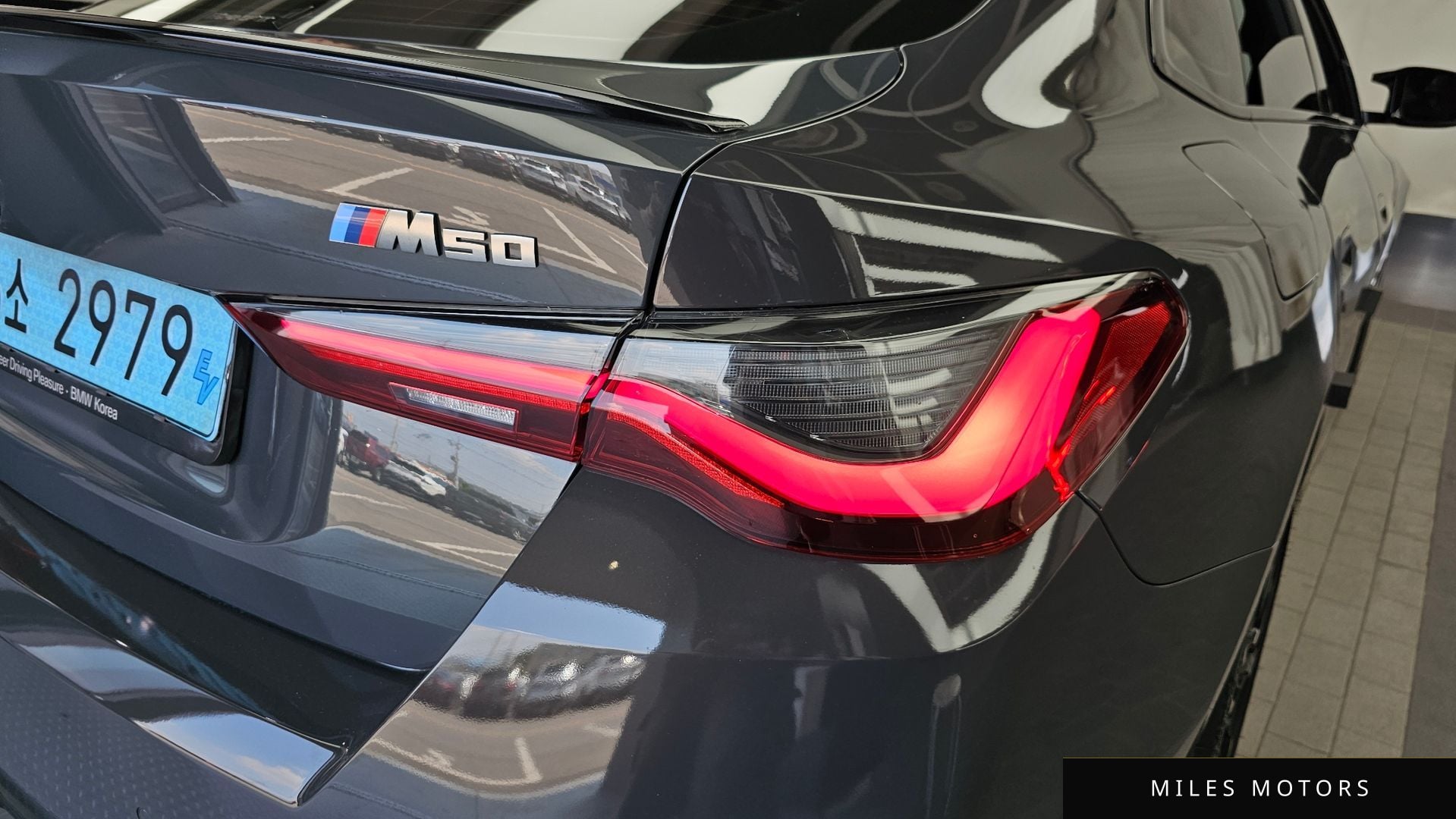 BMW i4 2023 — миниатюра 9