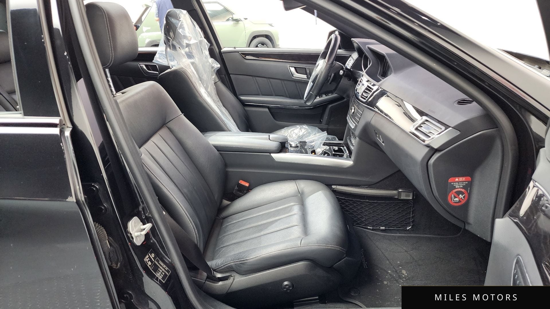 Mercedes-Benz E-Class W212 2016 — миниатюра 11