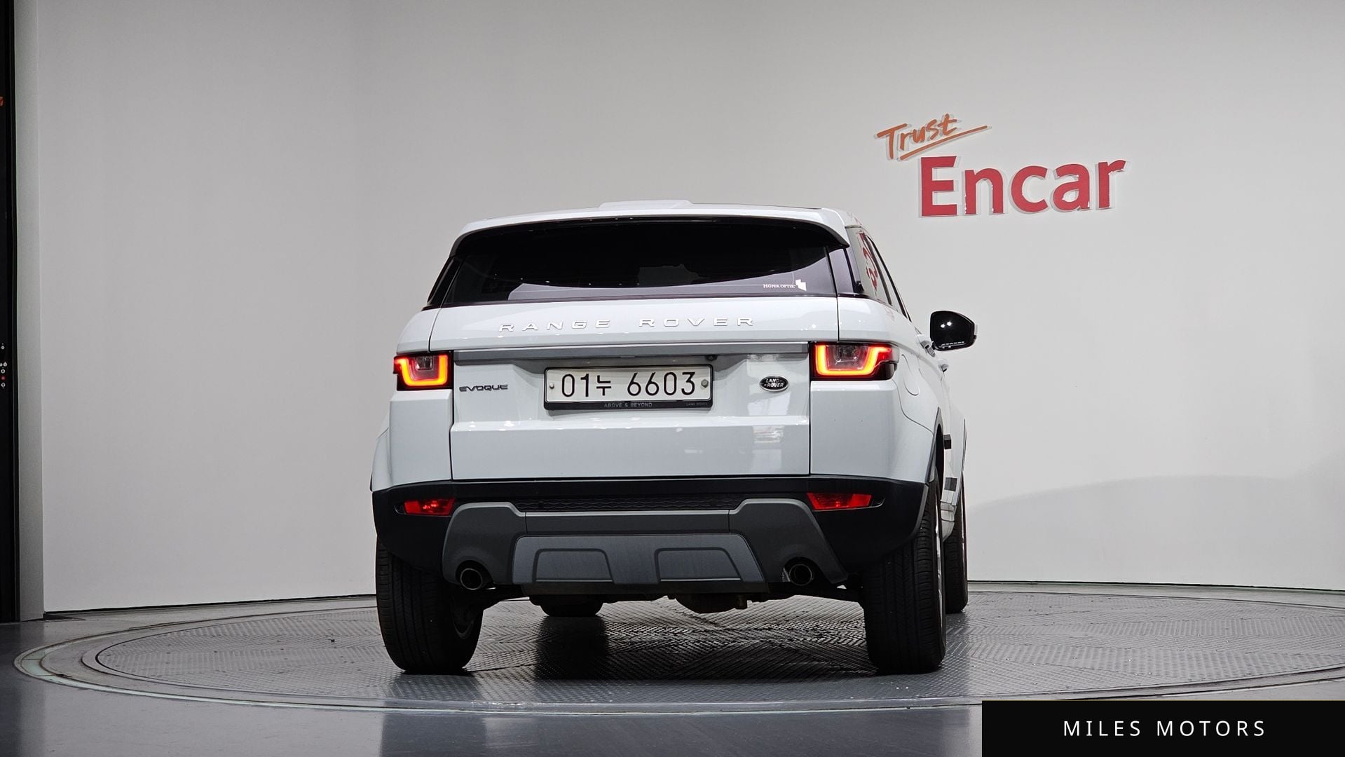 Land Rover Range Rover Evoque 2018 — миниатюра 4