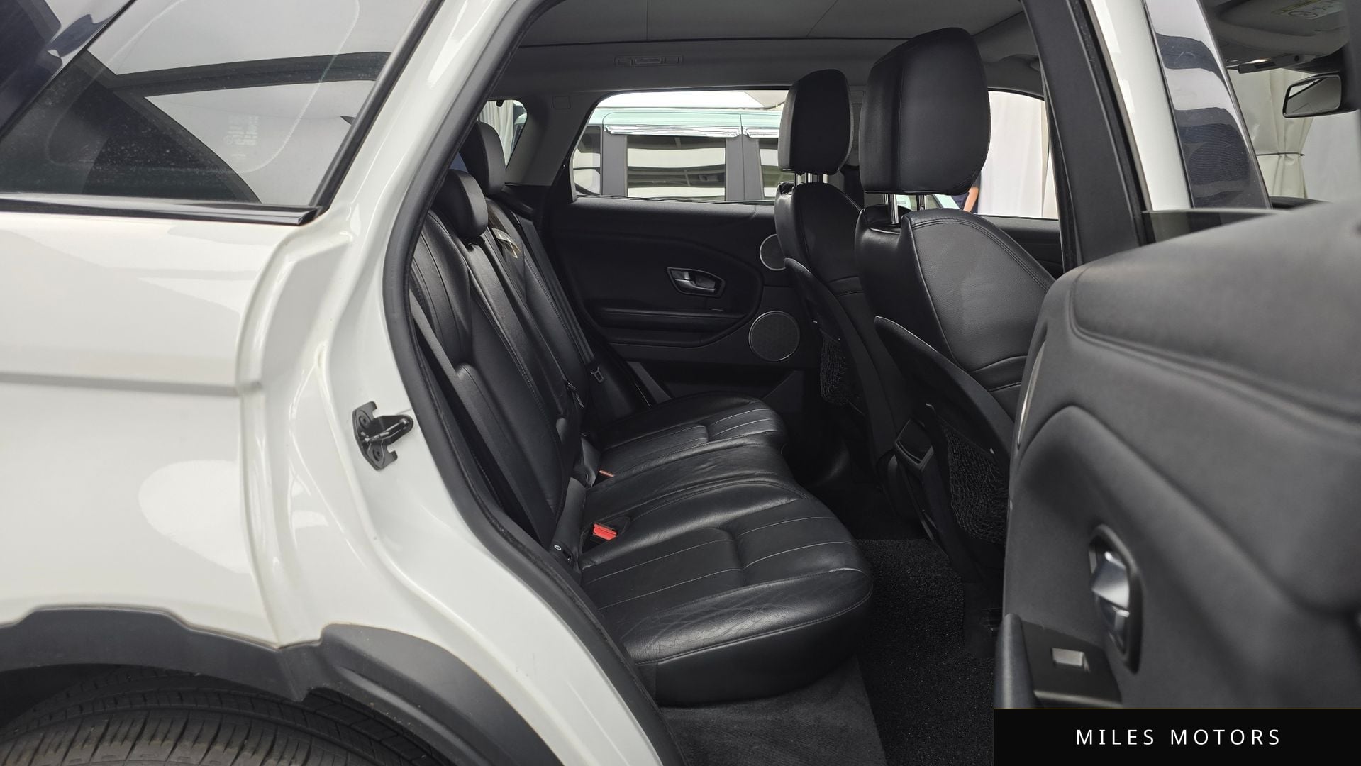 Land Rover Range Rover Evoque 2018 — миниатюра 12