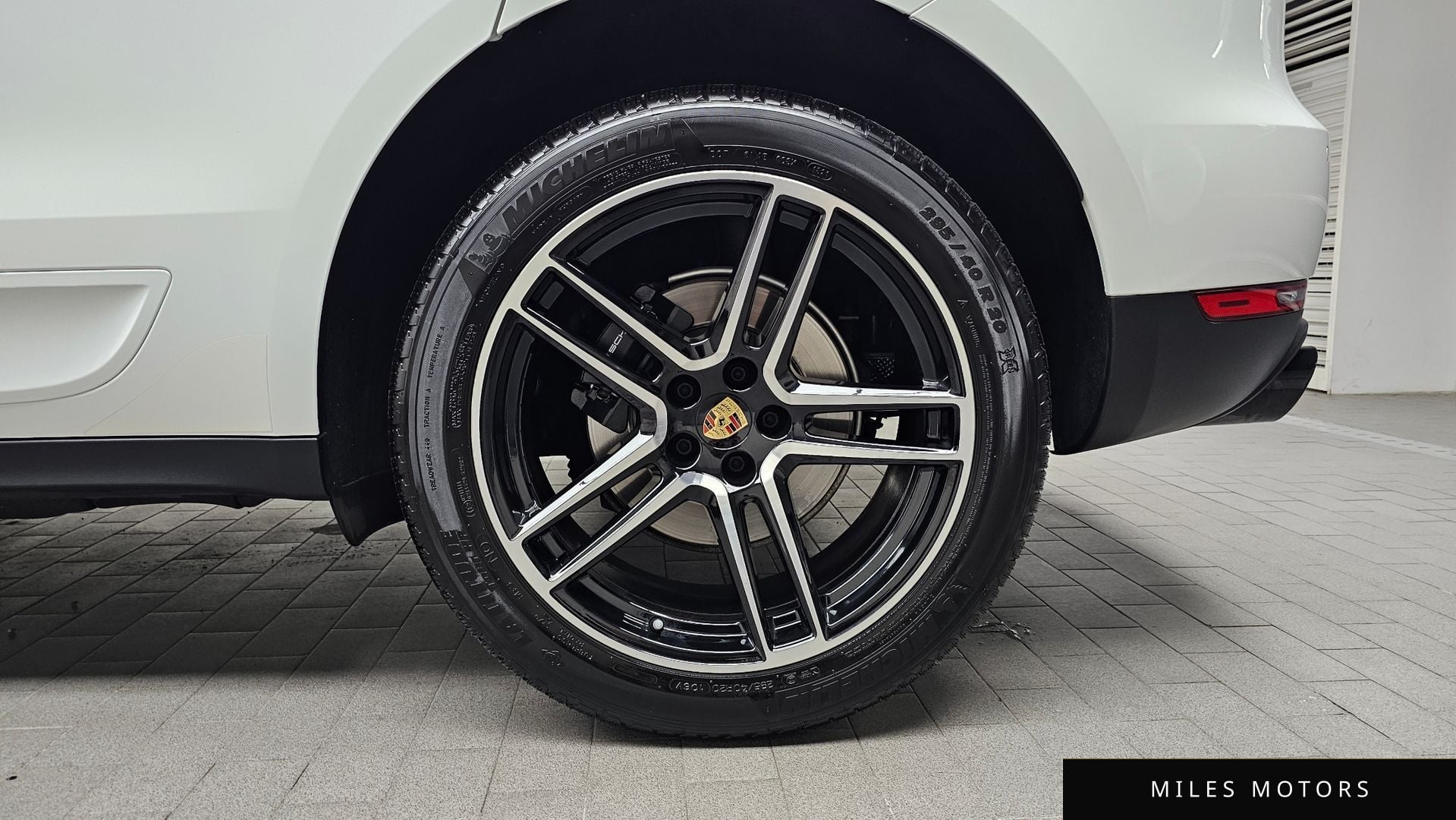 Porsche Macan 2021 — миниатюра 7