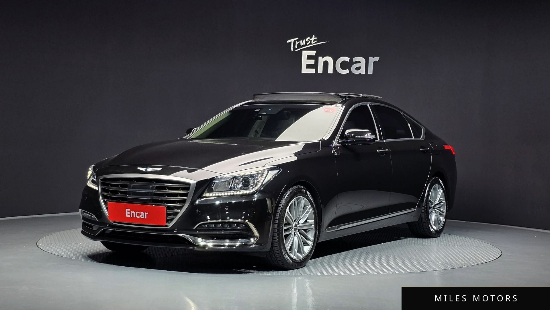 Genesis G80 2019 — фото 1 из 12