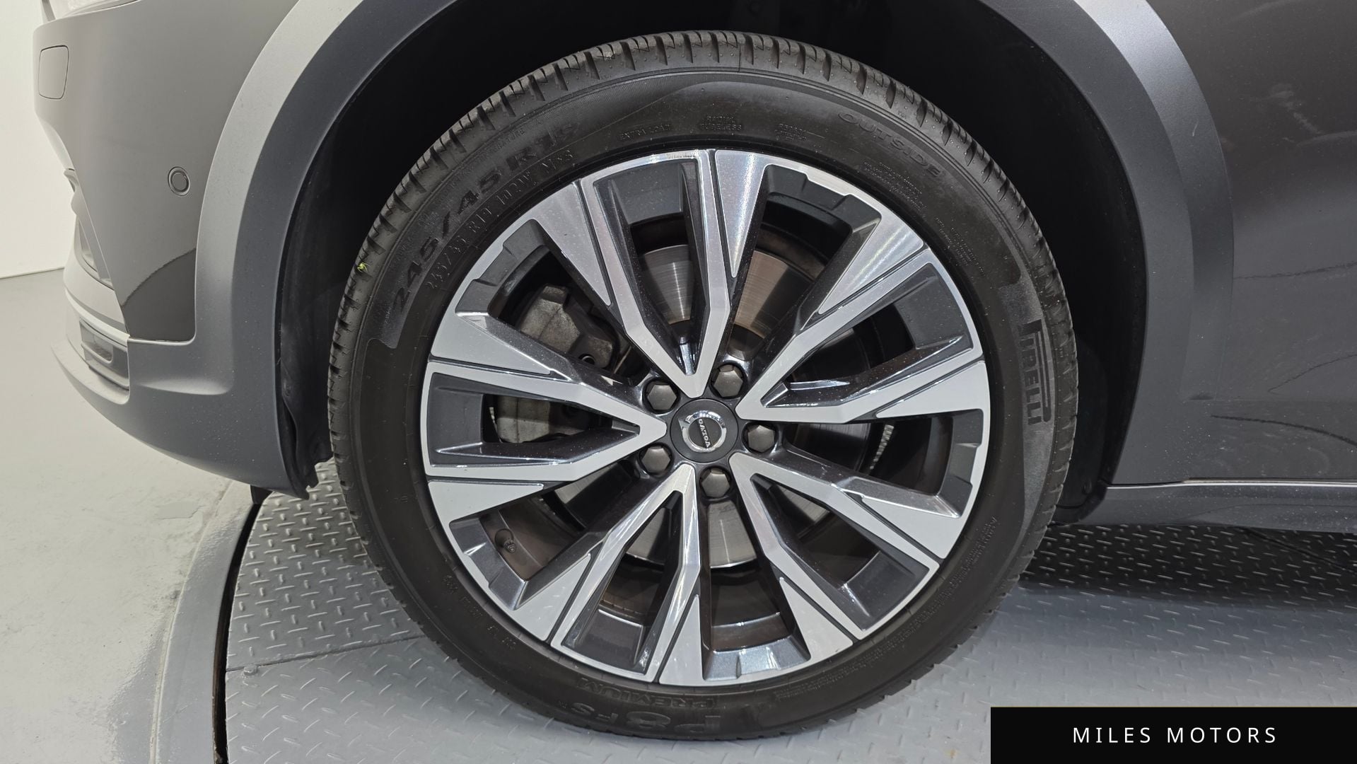 Volvo V90 2021 — миниатюра 5