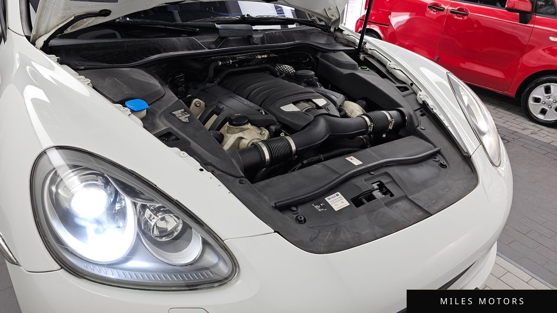 Porsche Cayenne 2012 — миниатюра 6