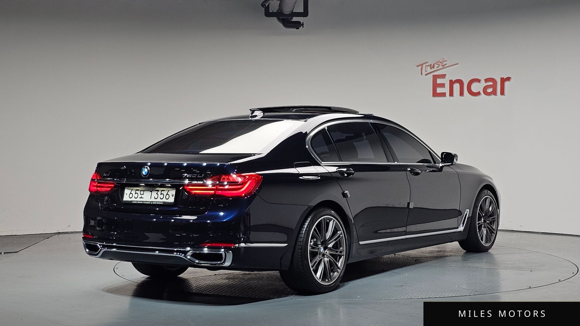 BMW 7 Series (G11) 2017 — миниатюра 2