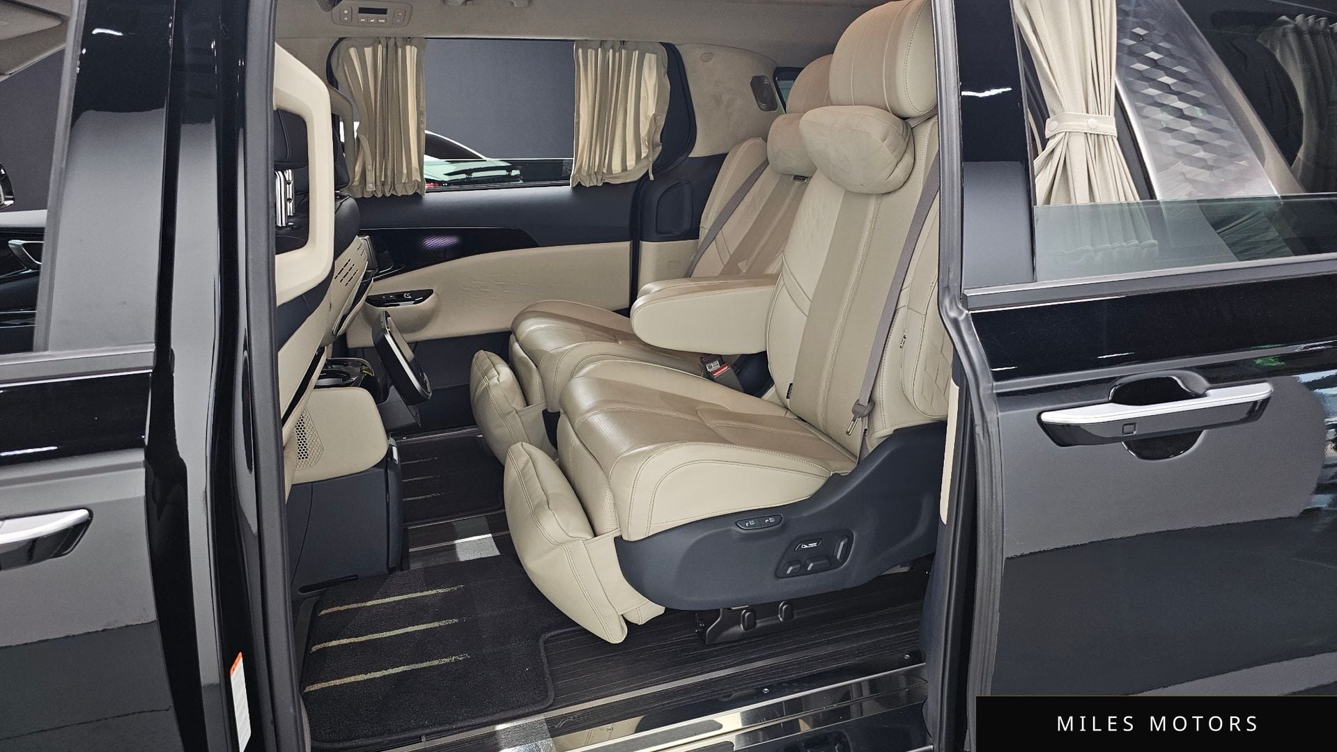 Kia Carnival 2022 — миниатюра 12