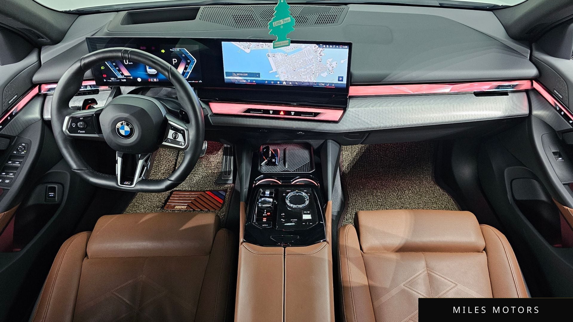 BMW 5 Series (G60) 2024 — миниатюра 10