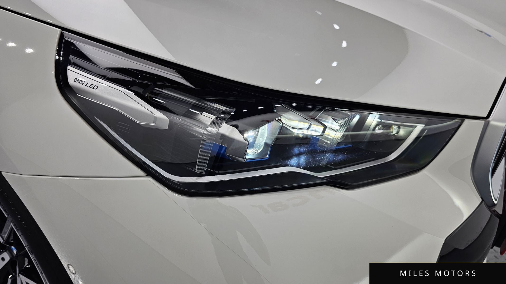 BMW 5 Series (G60) 2024 — миниатюра 8