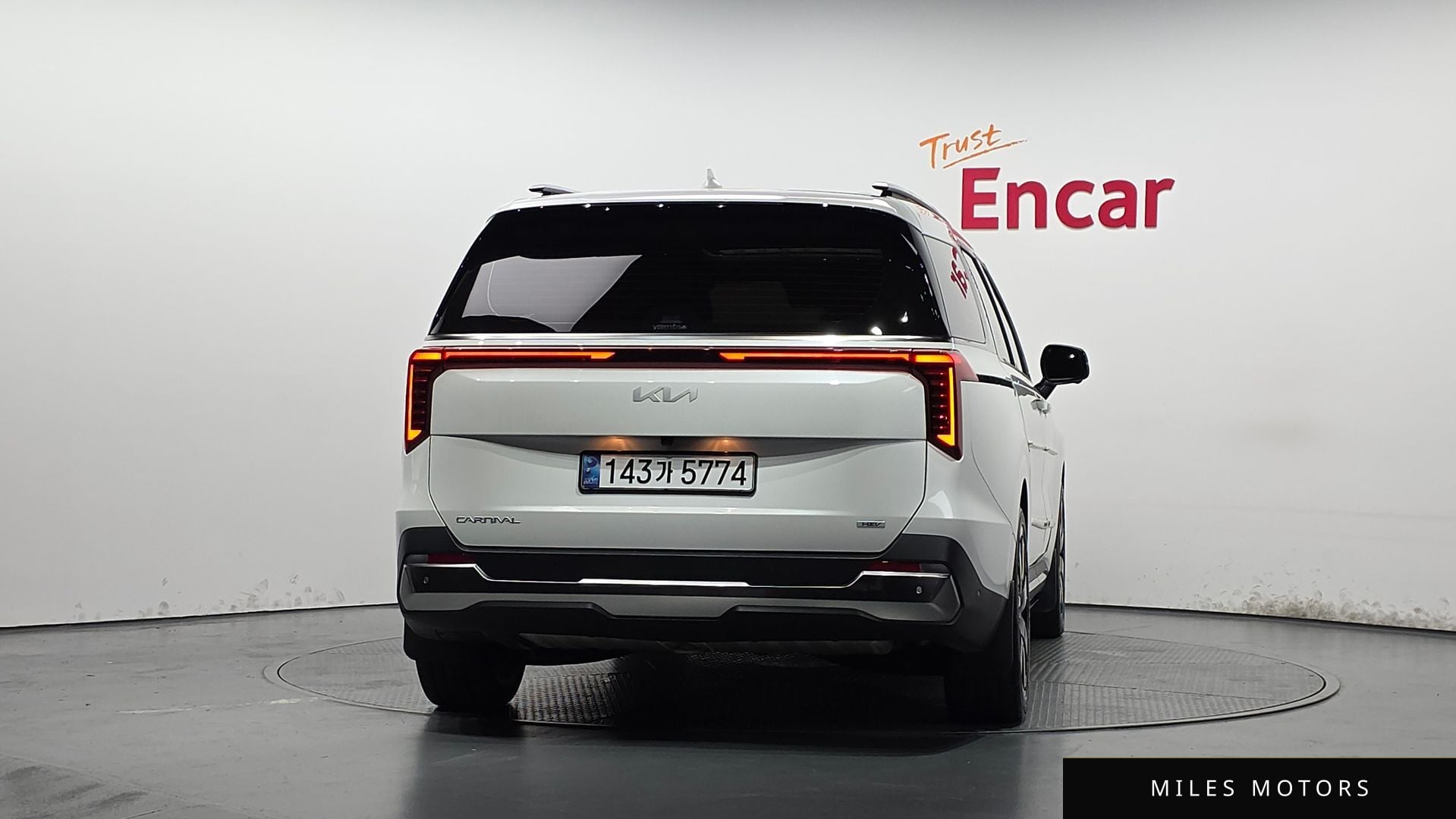 Kia Canival 2025 — миниатюра 3