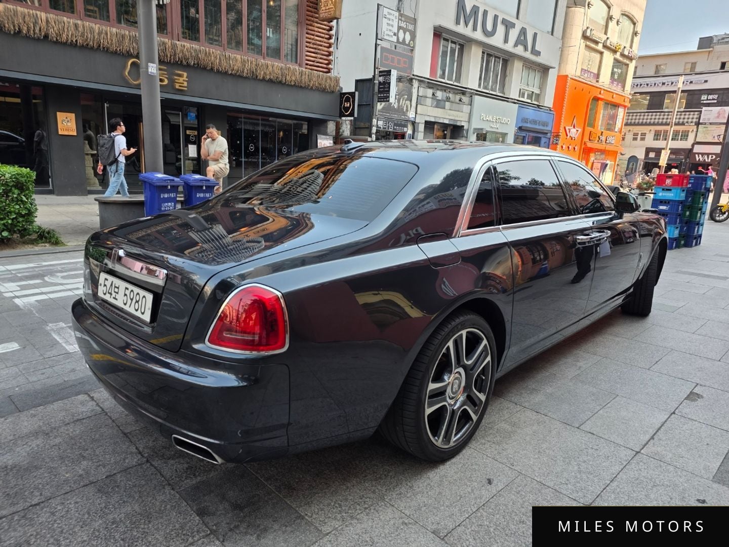 Rolls-Royce Ghost 2016 — миниатюра 5