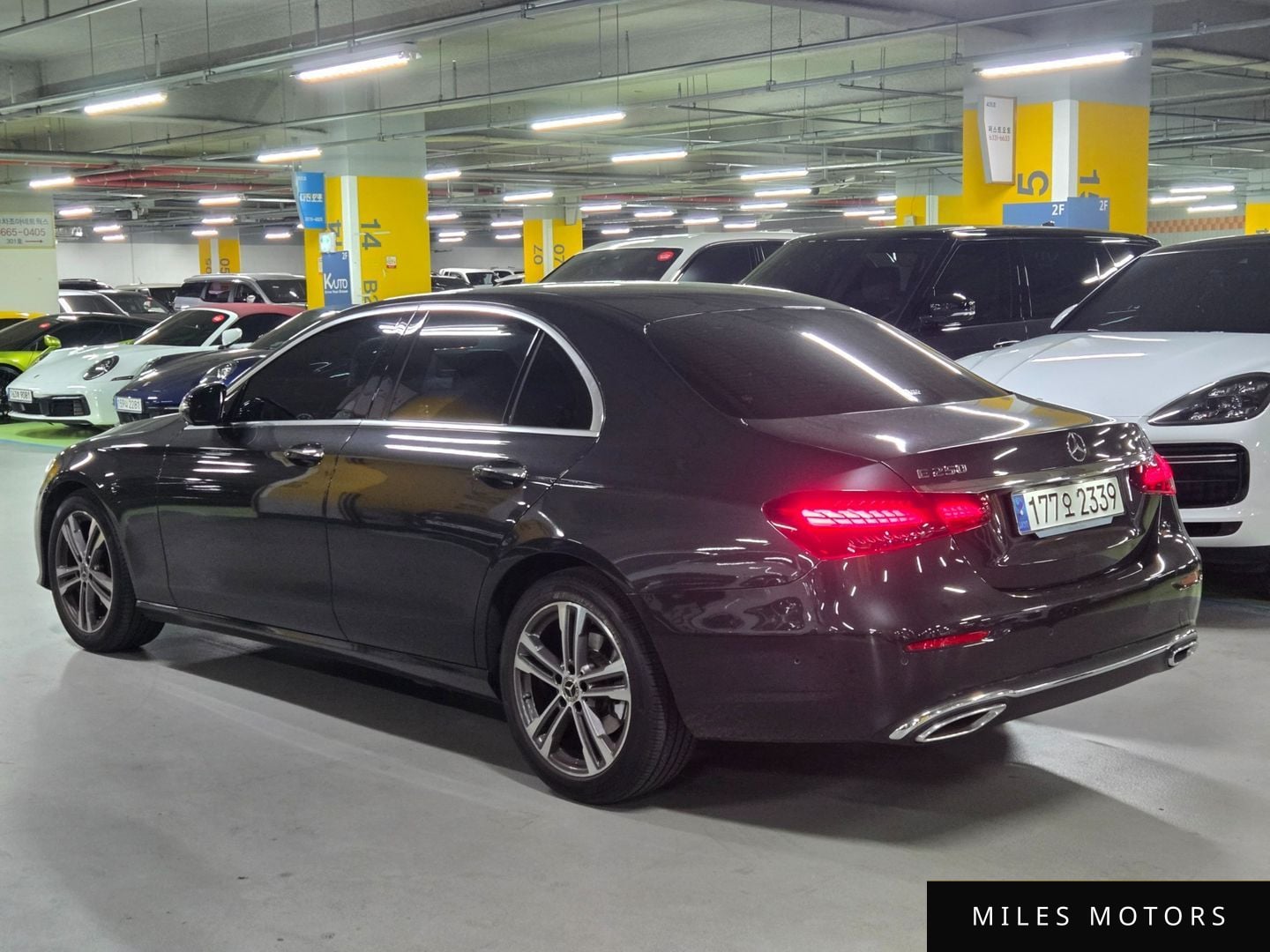 Mercedes-Benz E-Class W213 2023 — миниатюра 3