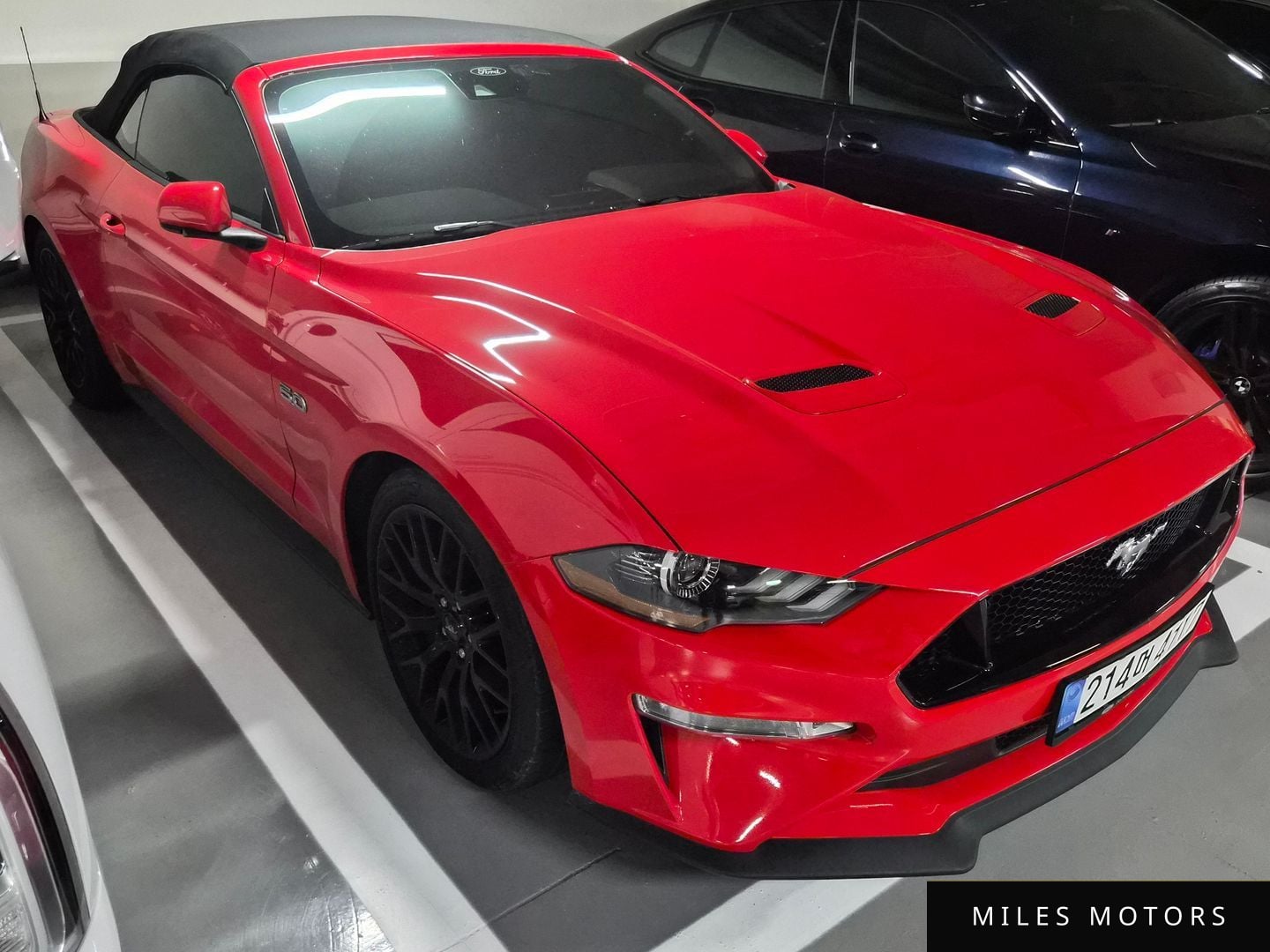 Ford Mustang 2022 — фото 1 из 5