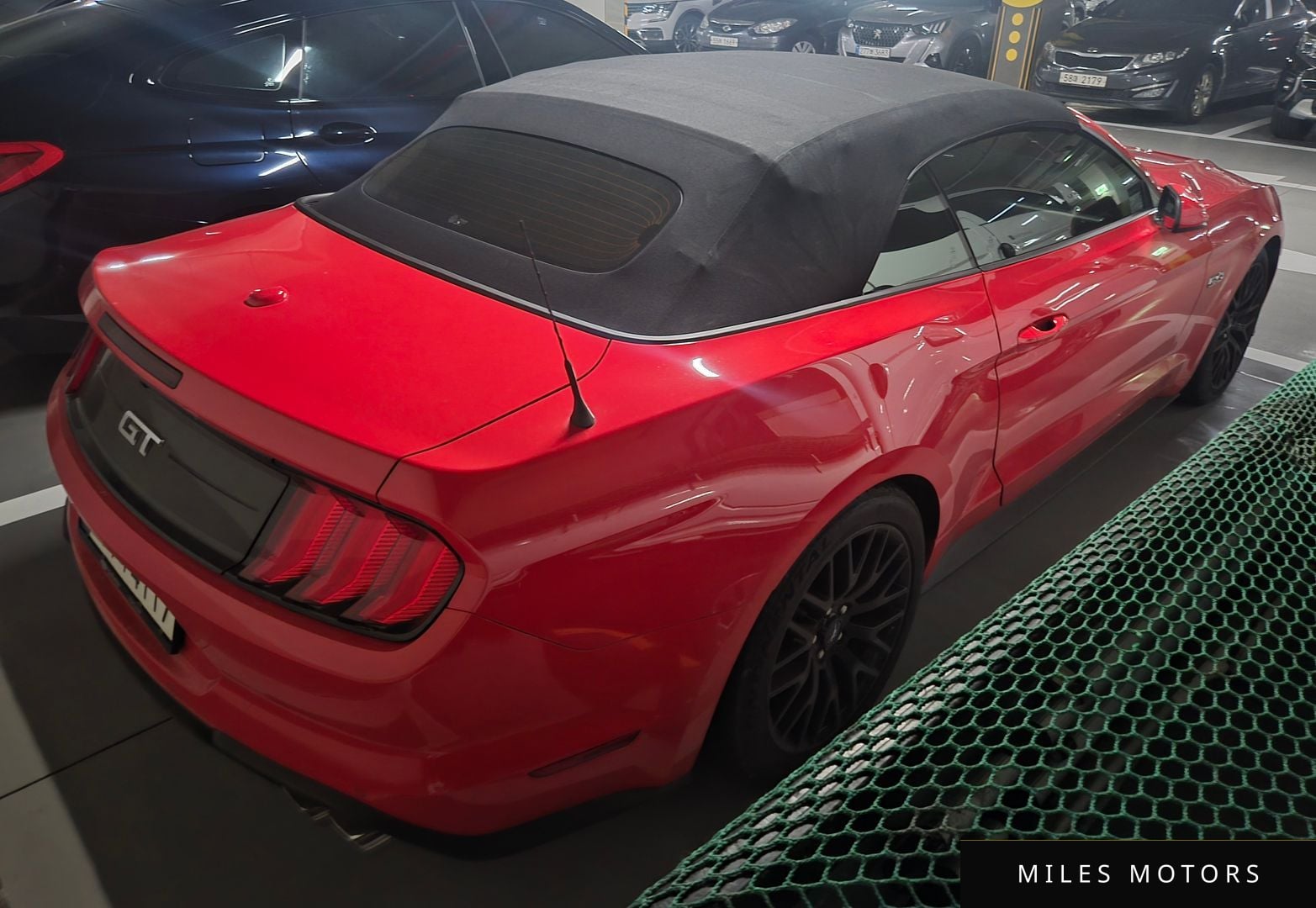 Ford Mustang 2022 — миниатюра 2