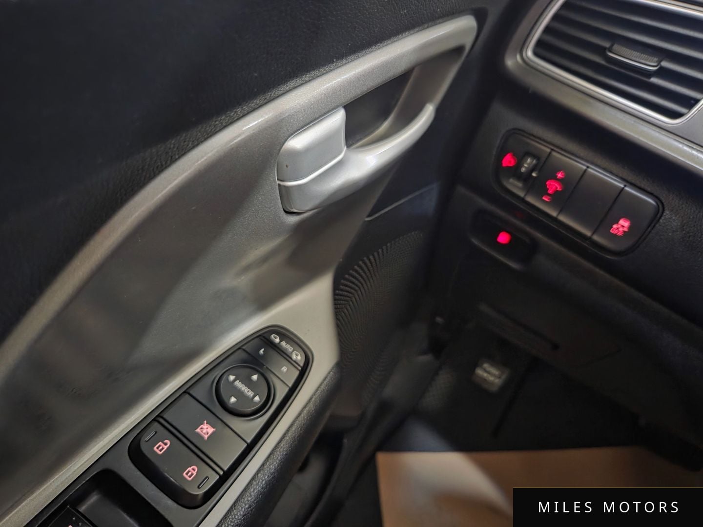 Kia Niro 2017 — миниатюра 12