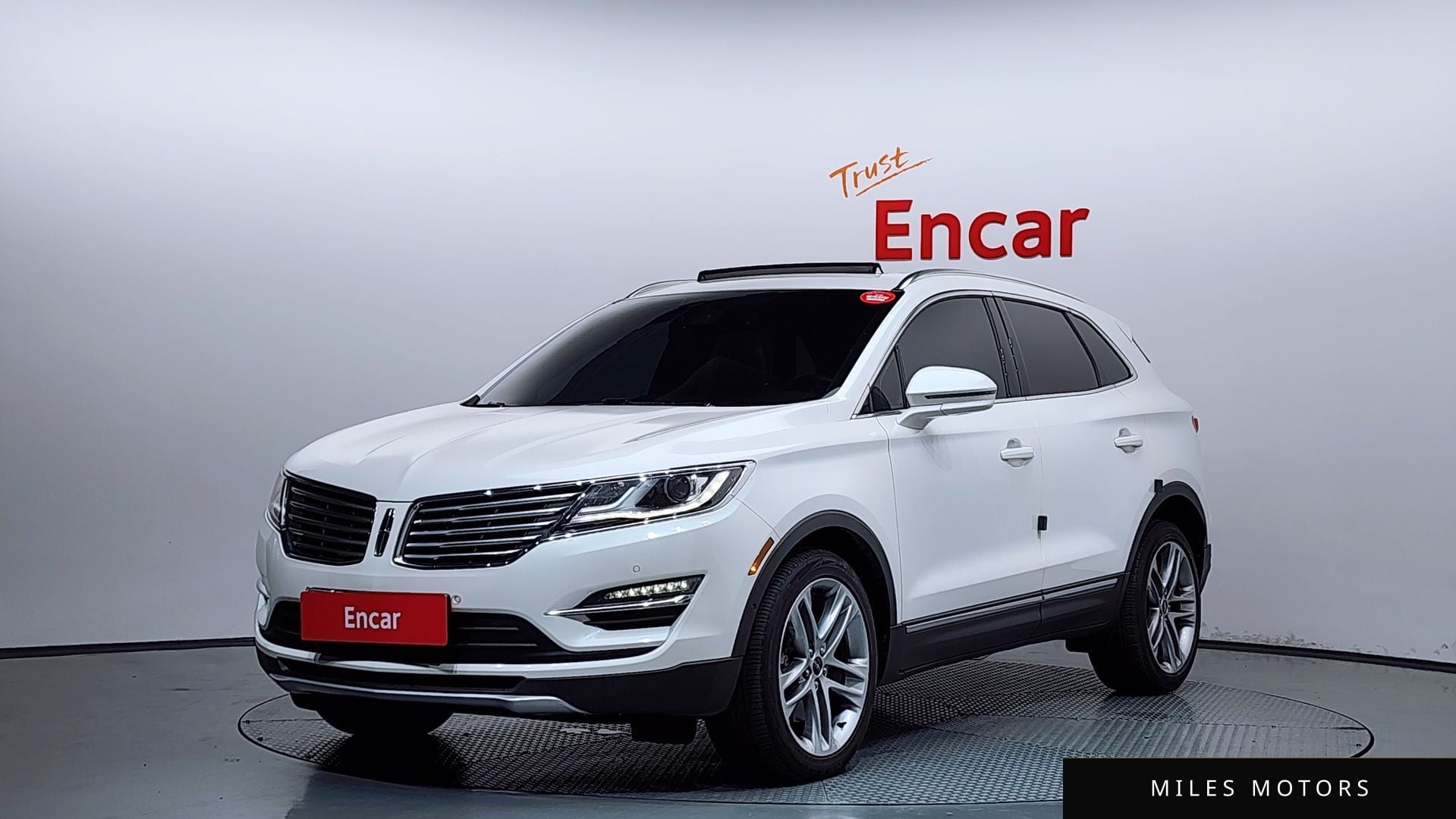 Lincoln MKC 2017 — фото 1 из 12