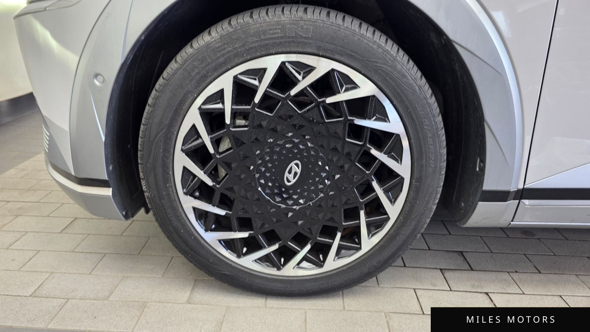 Hyundai Ioniq5 2022 — миниатюра 5