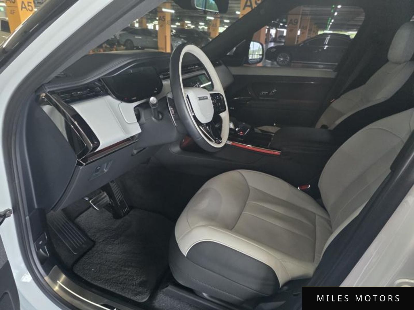 Land Rover Range Rover Sport 2025 — миниатюра 6