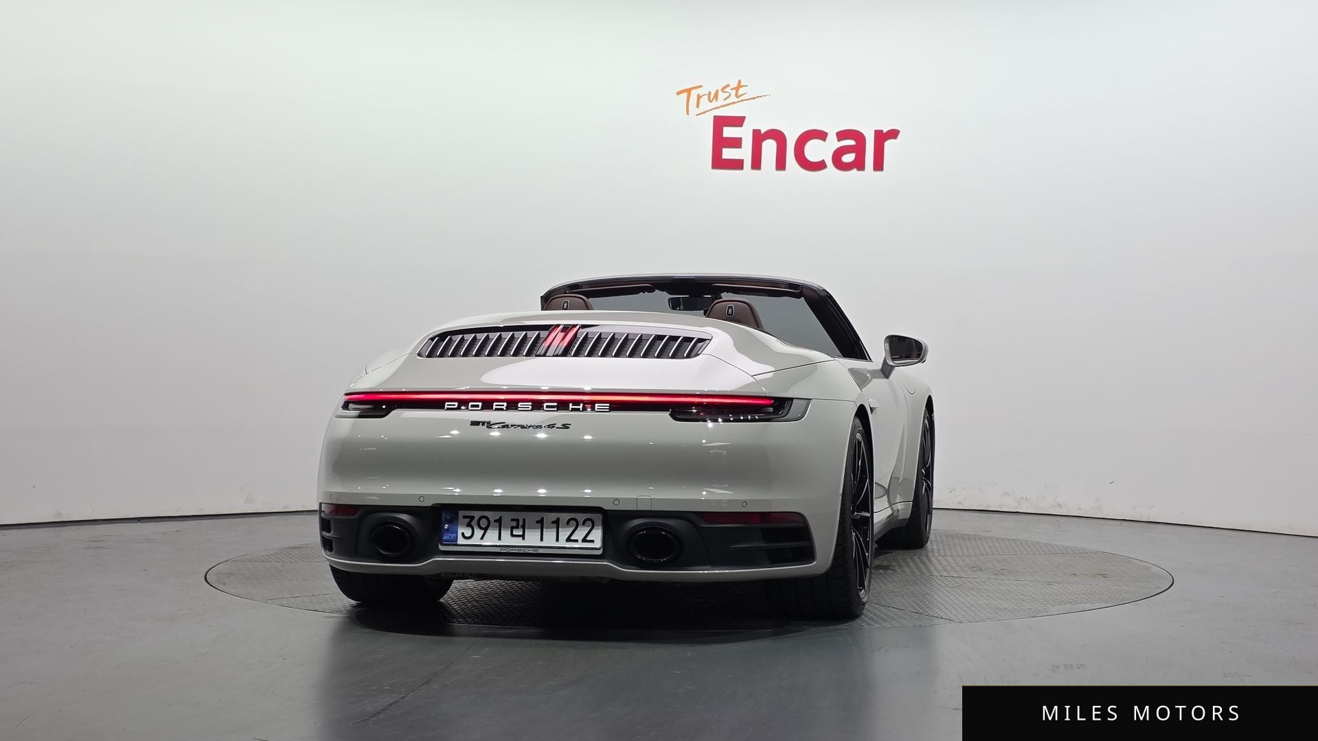 Porsche 911 (992) 2023 — миниатюра 3