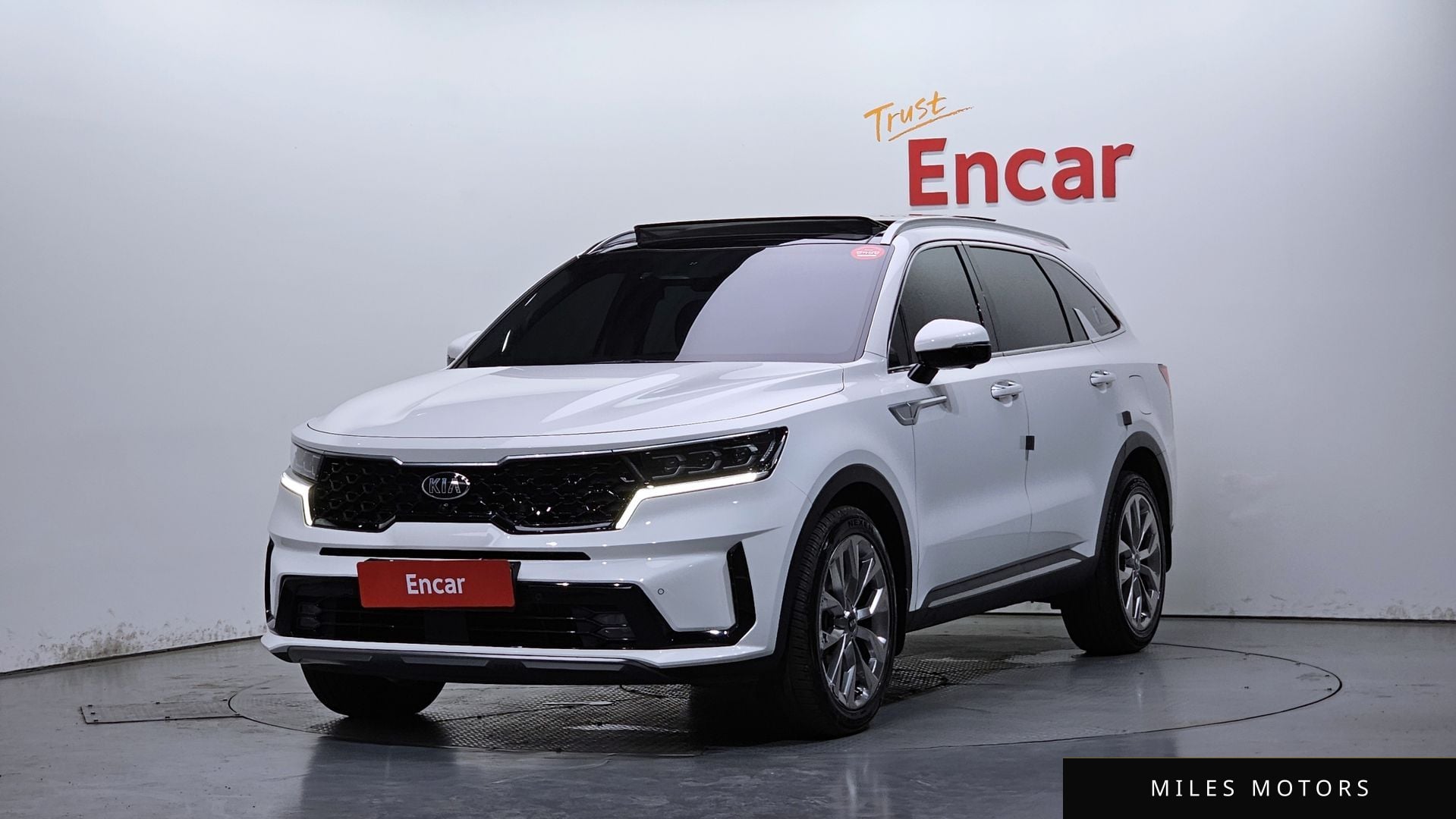 Kia Sorento 2021 — фото 1 из 12