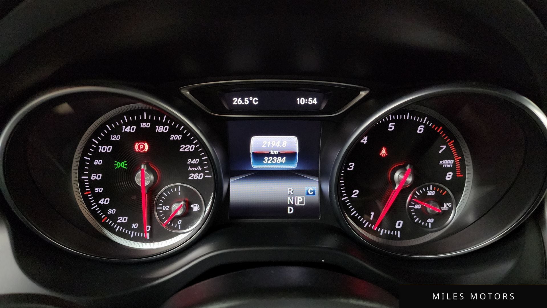 Mercedes-Benz GLA-Class X156 2019 — миниатюра 11
