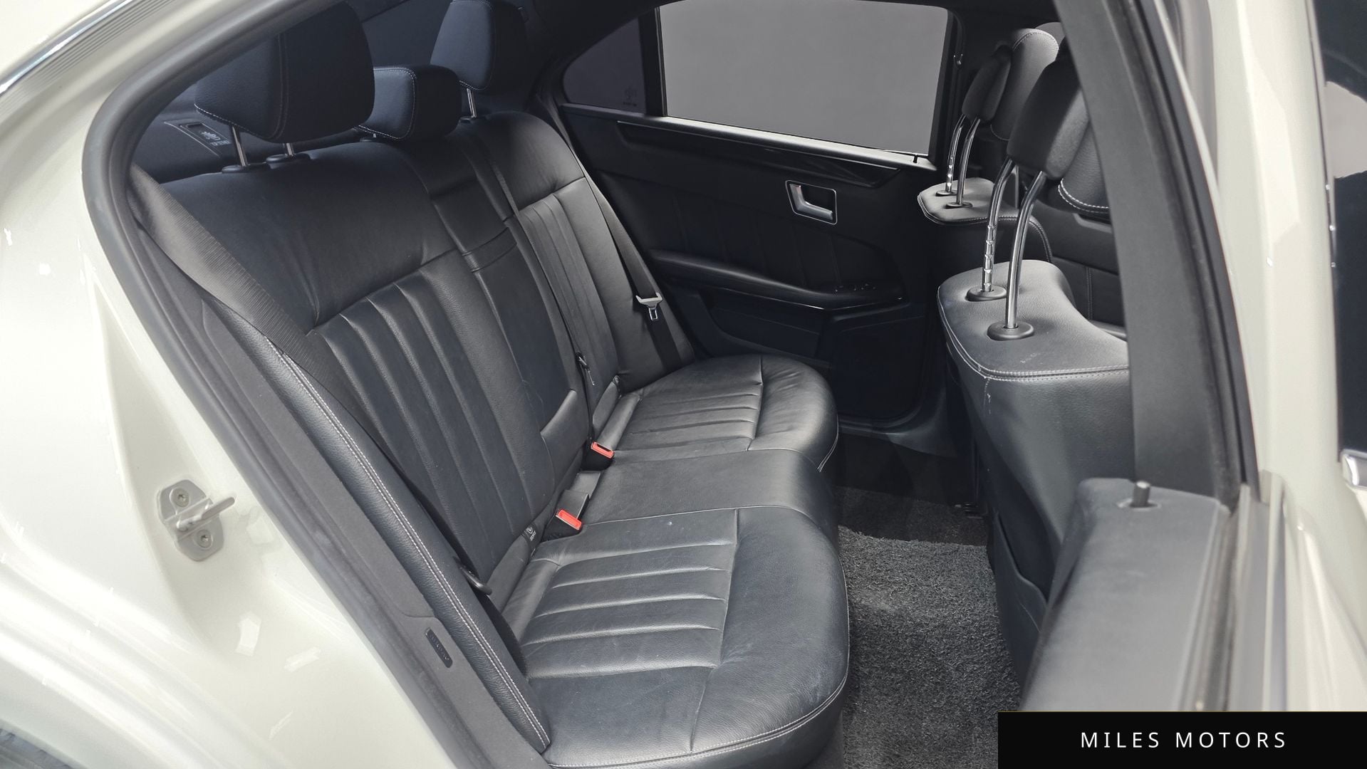 Mercedes-Benz E-Class W212 2016 — миниатюра 11