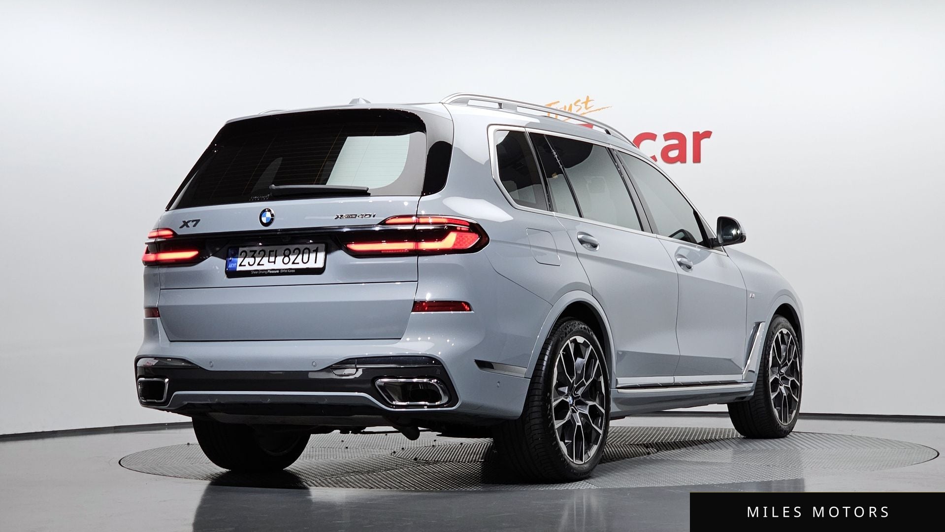 BMW X7 (G07) 2024 — миниатюра 2