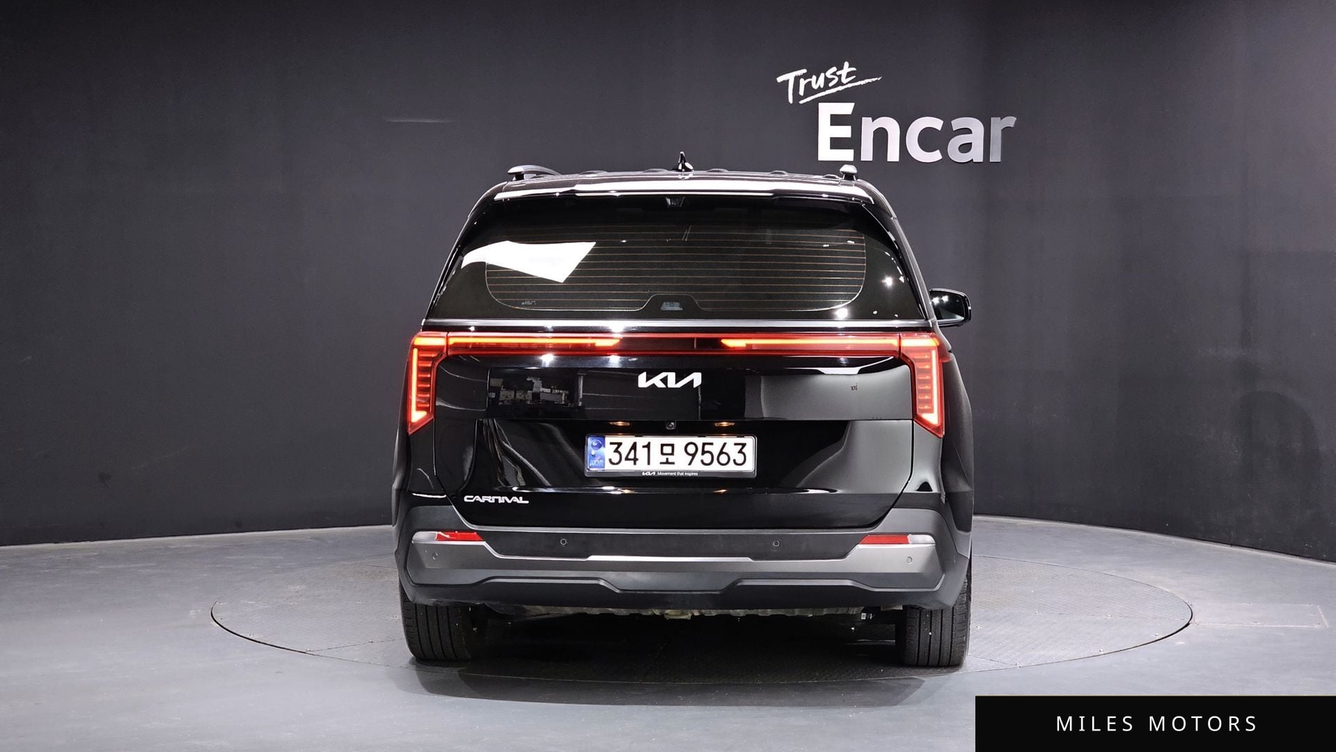Kia Canival 2025 — миниатюра 3