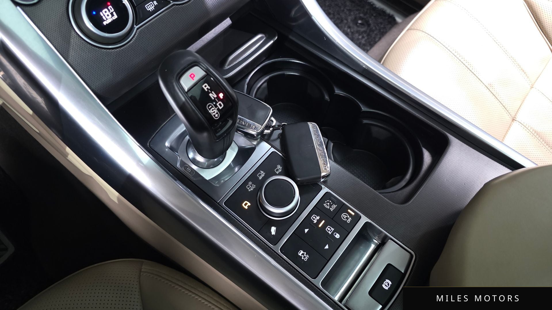 Land Rover Range Rover Sport 2016 — миниатюра 9