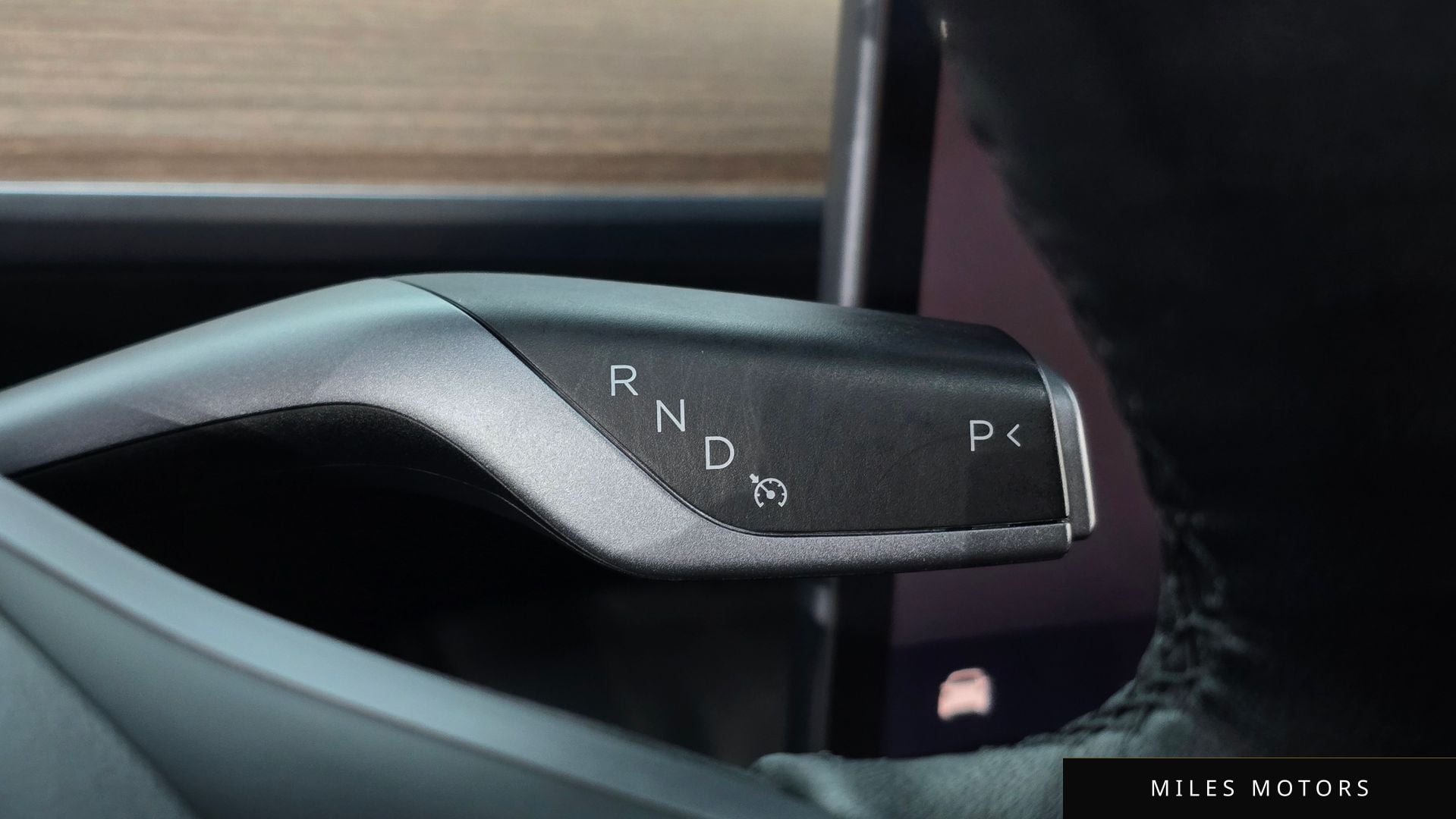 Tesla Model 3 2022 — миниатюра 9