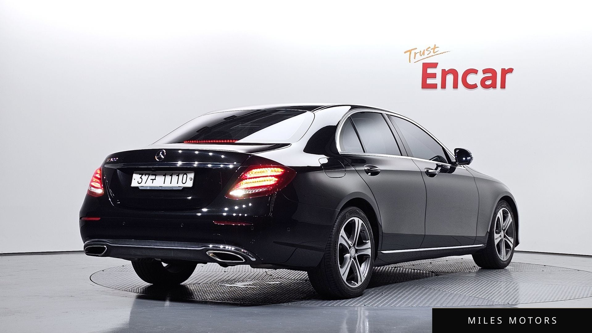 Mercedes-Benz E-Class W213 2017 — миниатюра 2