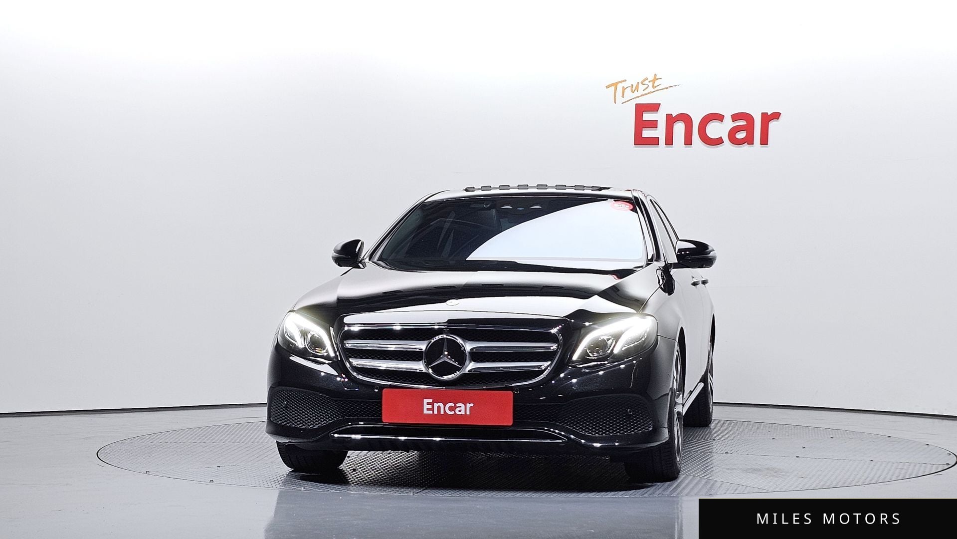 Mercedes-Benz E-Class W213 2017 — миниатюра 3